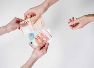Quelle somme d’argent peut-on donner sans la déclarer aux impôts ? Quelle somme d’argent peut-on donner sans la déclarer aux impôts ?-EFTouch